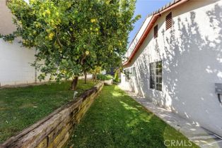 Single Family Residence, 829 Greenbriar ave, Simi Valley, CA 93065 - 36