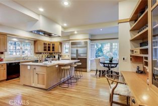 Single Family Residence, 14170 Chandler blvd, Sherman Oaks, CA 91401 - 25