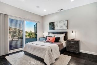 Single Family Residence, 14721 Round Valley dr, Sherman Oaks, CA 91403 - 40