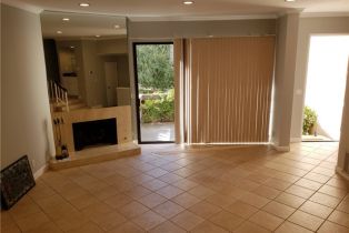 Condominium, 21800 Marylee st, Woodland Hills, CA 91367 - 2