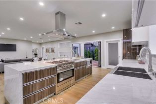 Single Family Residence, 11645 Woodbridge st, Studio City, CA 91604 - 7