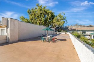 Condominium, 5460 White Oak ave, Encino, CA 91316 - 17