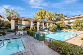 Condominium, 5460 White Oak AVE, CA  , CA 91316