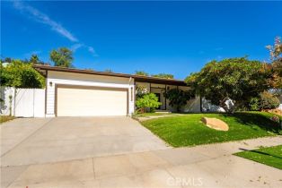 Single Family Residence, 22477 Liberty Bell rd, Calabasas, CA 91302 - 2