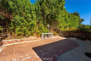 Single Family Residence, 22477 Liberty Bell rd, Calabasas, CA 91302 - 34