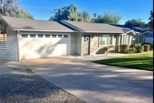 Single Family Residence, 1085 Calle Pensamiento, Thousand Oaks, CA 91360 - 3