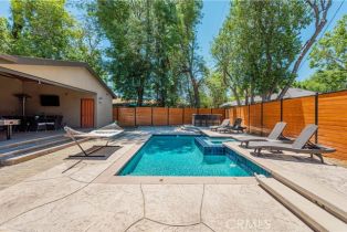 Single Family Residence, 5345 Fallbrook ave, Woodland Hills, CA 91367 - 43