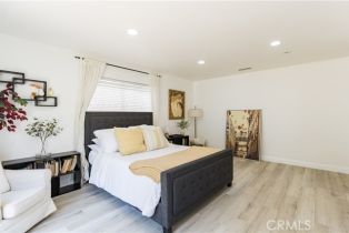 Single Family Residence, 23414 Clarendon st, Woodland Hills, CA 91367 - 28