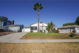 Single Family Residence, 17311 Los Alimos st, Granada Hills, CA 91344 - 30