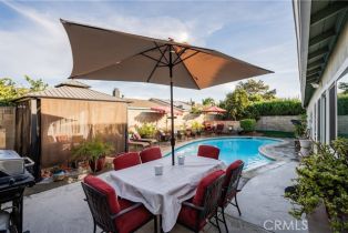 Single Family Residence, 2436 Castlemont ct, Simi Valley, CA 93063 - 23