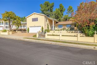 Single Family Residence, 17527 Orna dr, Granada Hills, CA 91344 - 2