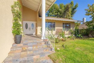 Single Family Residence, 17527 Orna dr, Granada Hills, CA 91344 - 4