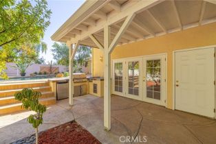 Single Family Residence, 17527 Orna dr, Granada Hills, CA 91344 - 49