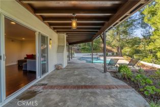 Single Family Residence, 19961 Greenbriar dr, Tarzana, CA 91356 - 12