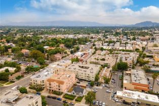 Single Family Residence, 4326 Colbath ave, Sherman Oaks, CA 91423 - 19