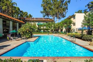 Condominium, 5460 White Oak ave, Encino, CA 91316 - 12