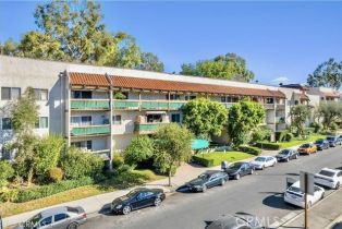 Condominium, 5460 White Oak ave, Encino, CA 91316 - 6