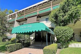 Condominium, 5460 White Oak ave, Encino, CA 91316 - 8