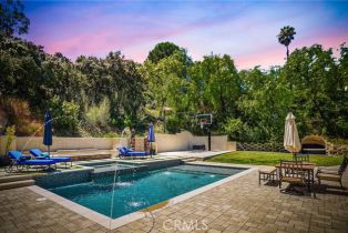 Single Family Residence, 24026 Chestnut way, Calabasas, CA 91302 - 62