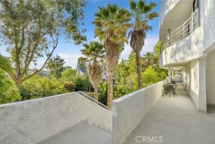 Single Family Residence, 4939 Medina dr, Woodland Hills, CA 91364 - 30