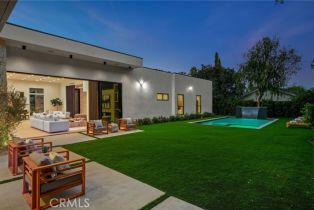 Single Family Residence, 17040 Mooncrest dr, Encino, CA 91436 - 6