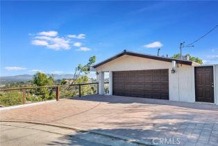 Single Family Residence, 5160 Medina Road, Woodland Hills, CA 91364 - 2