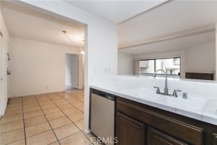 Condominium, 21500 Califa st, Woodland Hills, CA 91367 - 7