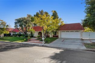 Single Family Residence, 16858 Pineridge dr, Granada Hills, CA 91344 - 2