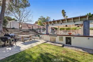 Single Family Residence, 16858 Pineridge dr, Granada Hills, CA 91344 - 44