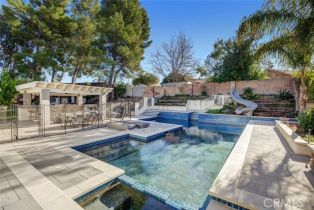 Single Family Residence, 16858 Pineridge dr, Granada Hills, CA 91344 - 51