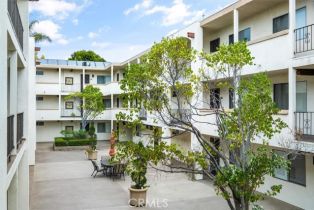 Condominium, 12801 Moorpark st, Studio City, CA 91604 - 13