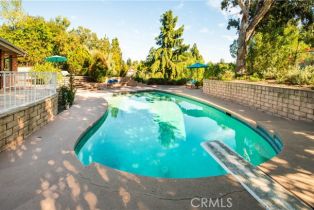 Single Family Residence, 16722 Knollwood dr, Granada Hills, CA 91344 - 33