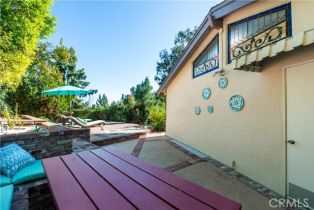 Single Family Residence, 16722 Knollwood dr, Granada Hills, CA 91344 - 38