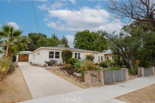 Single Family Residence, 17541 Kingsbury st, Granada Hills, CA 91344 - 22