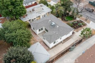 Single Family Residence, 17541 Kingsbury st, Granada Hills, CA 91344 - 33