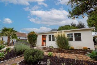 Single Family Residence, 17541 Kingsbury st, Granada Hills, CA 91344 - 5