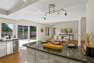 Single Family Residence, 20112 Stare st, Chatsworth, CA 91311 - 11