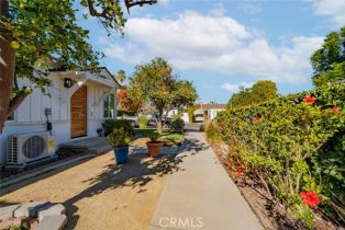 , 14418 Martha st, Sherman Oaks, CA 91401 - 3