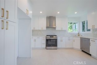 , 14418 Martha st, Sherman Oaks, CA 91401 - 6