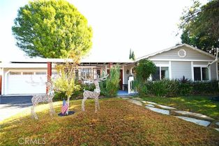 Single Family Residence, 9644 Oso ave, Chatsworth, CA 91311 - 2