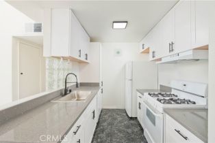 Condominium, 5700 Etiwanda ave, Tarzana, CA 91356 - 4