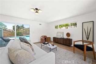 Single Family Residence, 11613 Swinton ave, Granada Hills, CA 91344 - 3