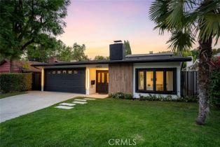 Single Family Residence, 20923 De La Guerra st, Woodland Hills, CA 91364 - 2