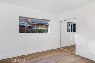 Single Family Residence, 20923 De La Guerra st, Woodland Hills, CA 91364 - 32