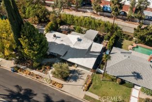 Single Family Residence, 4835 Almidor ave, Woodland Hills, CA 91364 - 3