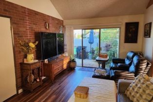 Condominium, 10161 Larwin ave, Chatsworth, CA 91311 - 7