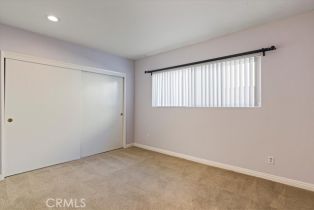 Single Family Residence, 5215 Lennox ave, Sherman Oaks, CA 91401 - 10