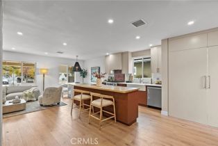 Single Family Residence, 14541 Morrison st, Sherman Oaks, CA 91403 - 14