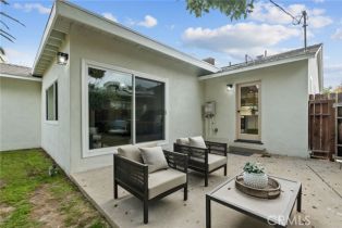 Single Family Residence, 14541 Morrison st, Sherman Oaks, CA 91403 - 40