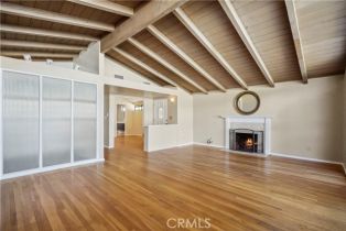 Single Family Residence, 16433 Kingsbury st, Granada Hills, CA 91344 - 6